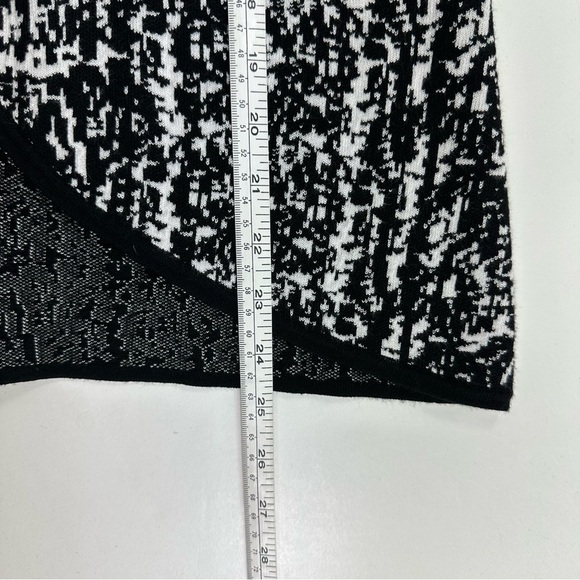 NWT BCBG Maxazria Open Front Belted Cardigan Womens Medium White Black Notch Nk - Picture 7 of 9